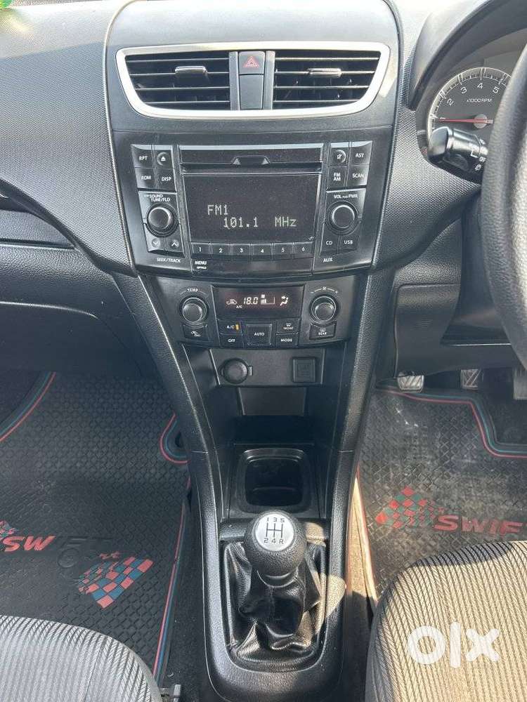 Maruti Suzuki Swift Vvt Zxi, 2011, Petrol