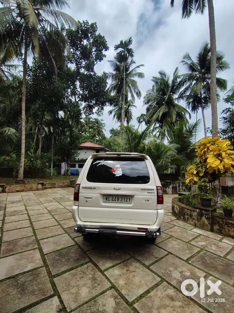 Chevrolet Tavera Neo 2012 Diesel Good Condition