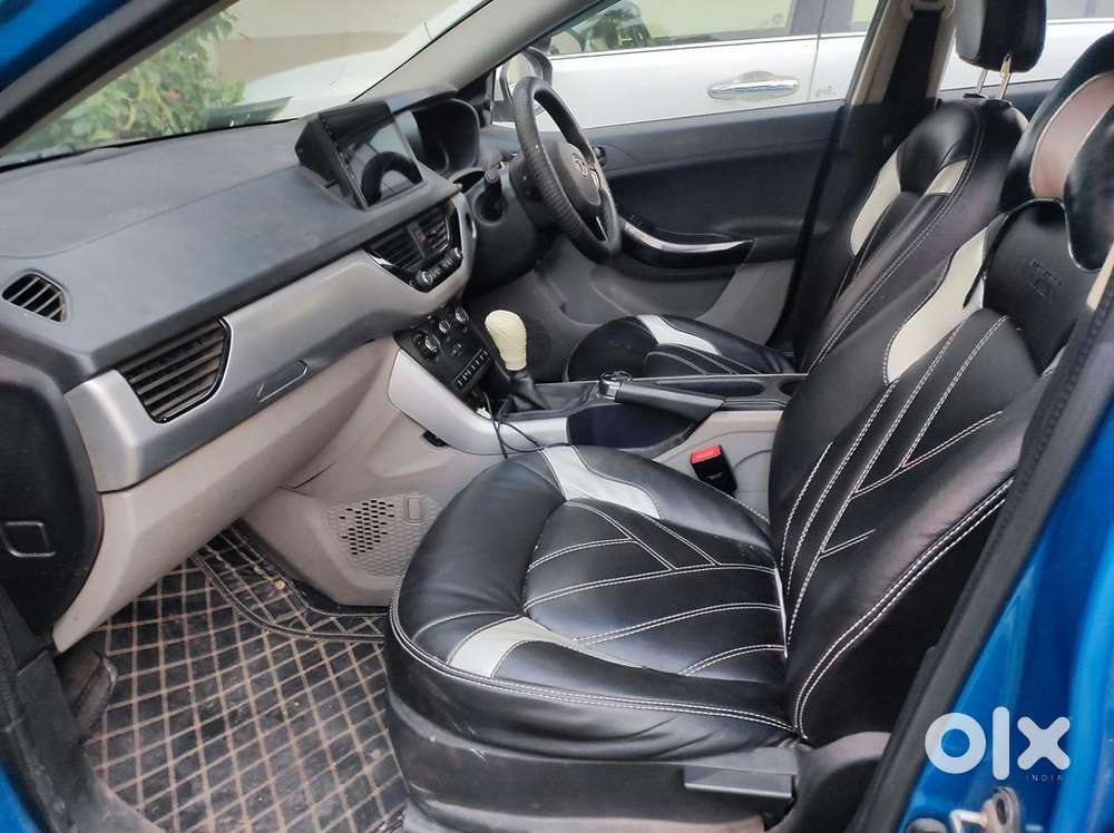 Tata Nexon 2017 Diesel Good Condition All Tyre New