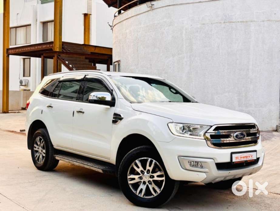 Ford Endeavour 3.2 Titanium At 4x4, 2017, Diesel