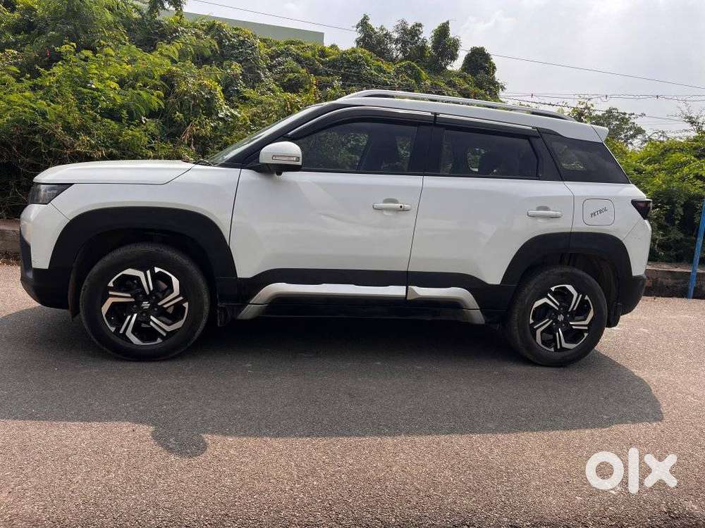 Maruti Suzuki Brezza 1.5 Zxi Plus Smart Hybrid, 2022, Petrol