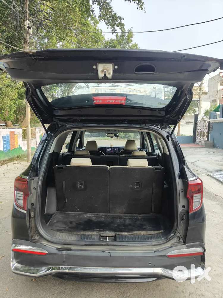 Kia Carens Luxury Diesel December 2022 Top Model Sunroof Push Button