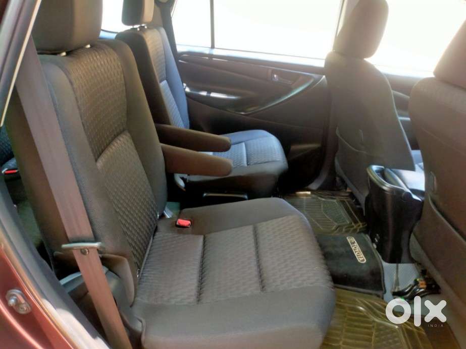 Toyota Innova Crysta 2.4 G Mt 7 Str, 2020, Diesel