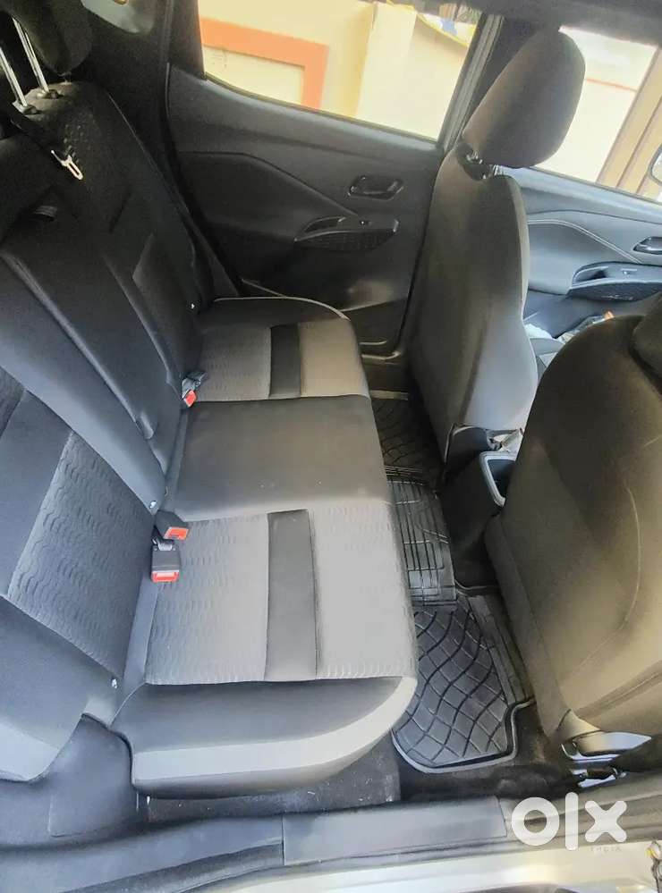 Nissan Magnite  Visia Ez-shift 2025