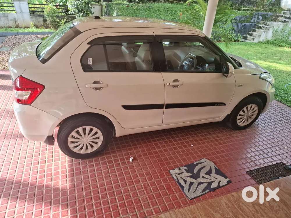 Single Handed Drone 2015 Swift Dzire Vdi Diesel – Excellent Condition!