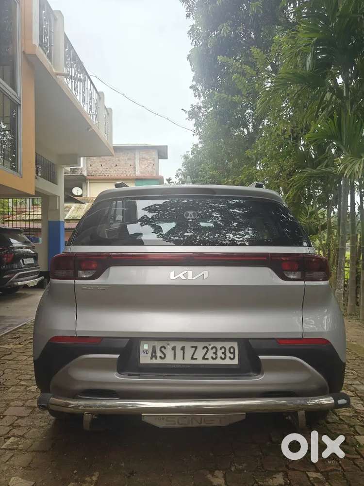 Kia Sonet Petrol 2023