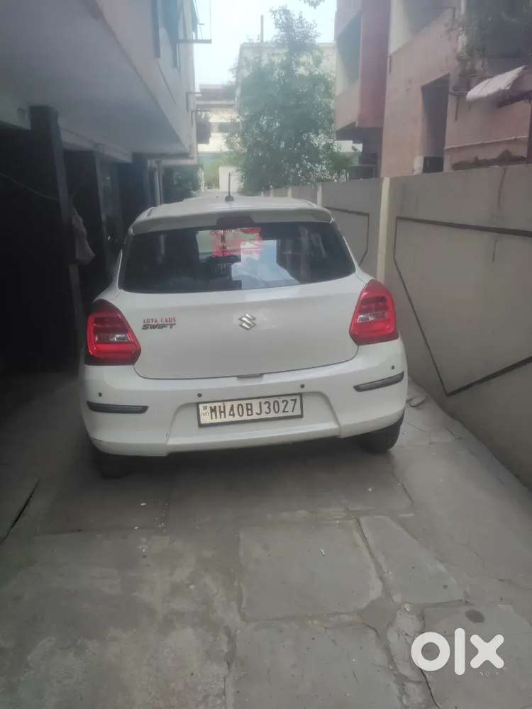 This Is 1 Hand Car