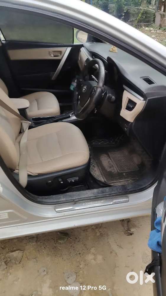 Toyota Corolla Altis 2015