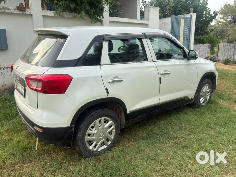 2021 Maruti Brezza Lxi