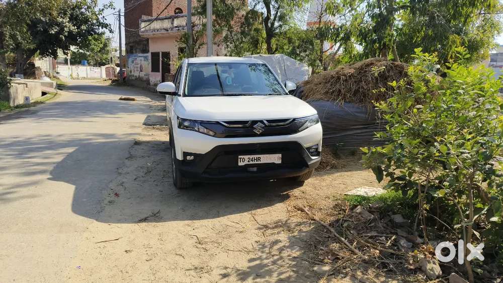 Maruti Suzuki Brezza Lxi 2025