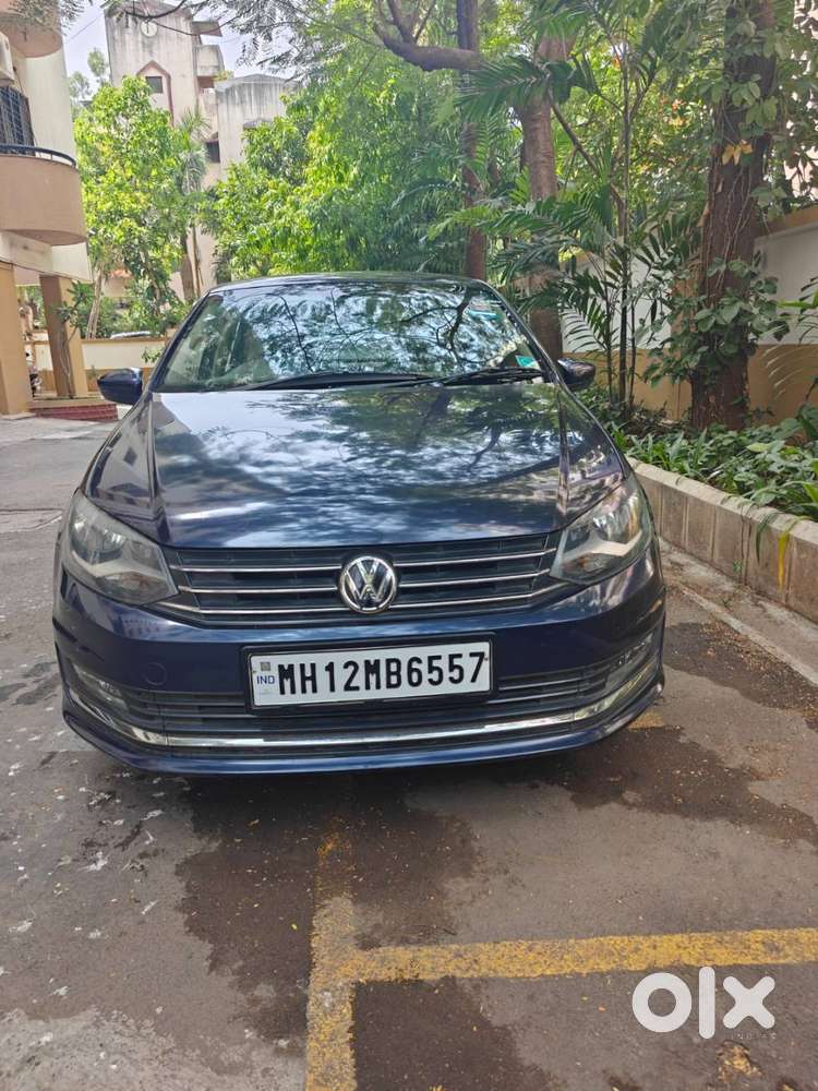 Volkswagen Vento Tsi Dsg (2015)  Automatic - Petrol + Cng  72,130 K