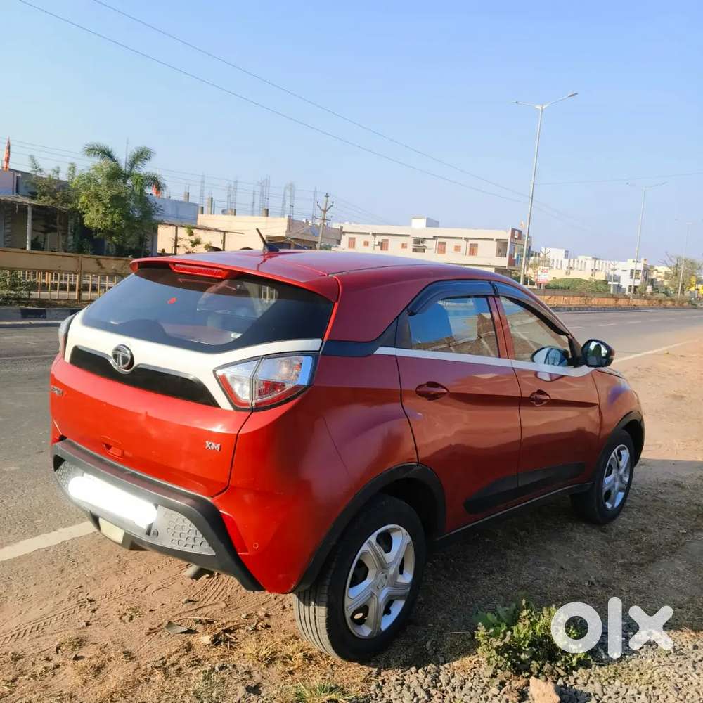 Tata Nexon 2018 September 
Diesel, Manual, 4 Seal Tyres, No Repairs