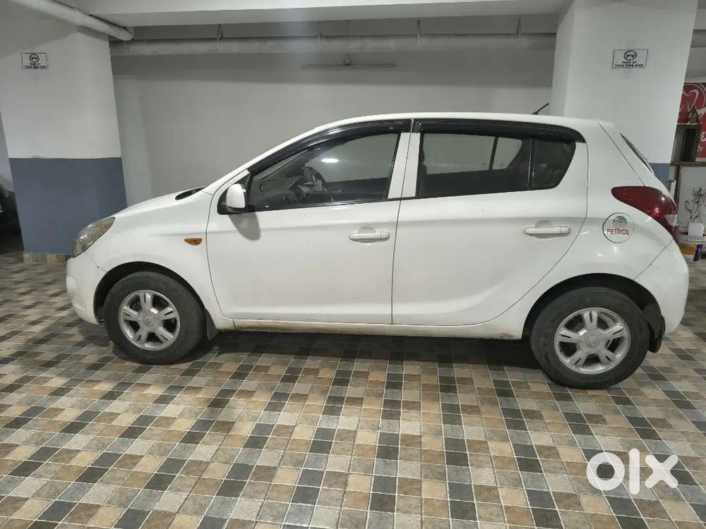 Hyundai I20 2009 Petrol Well Maintained