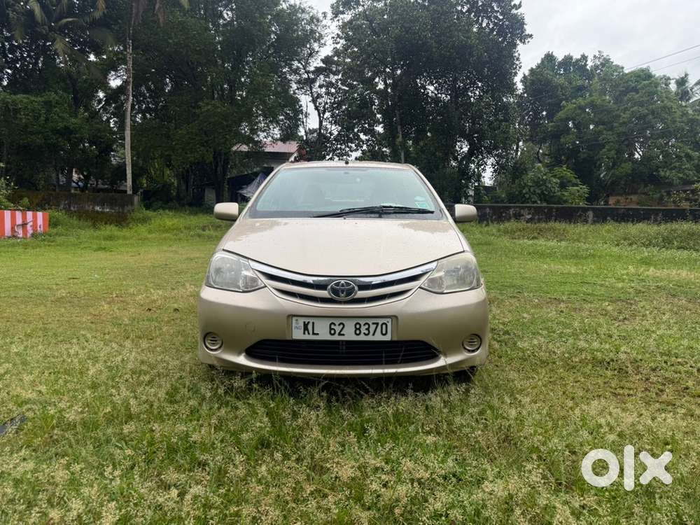 Toyota Etios Petrol 2012