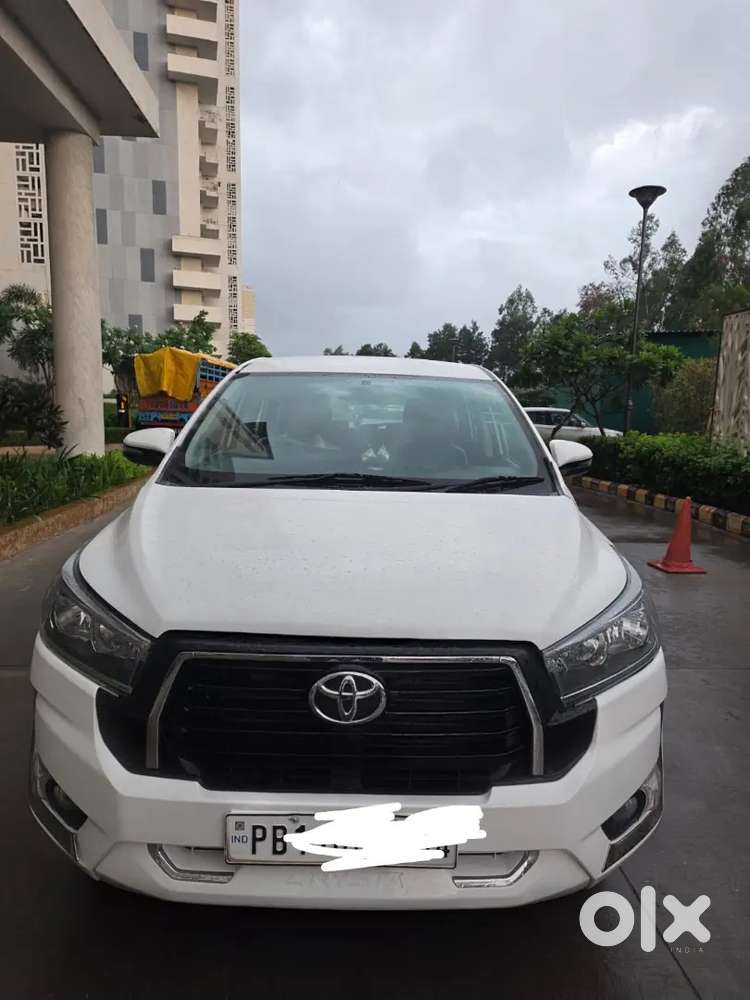 Toyota Innova Crysta 2017