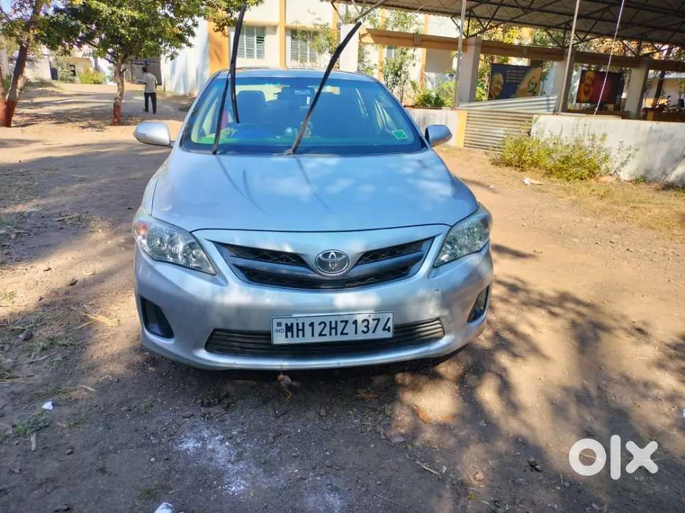 Toyota Corolla Altis 2012