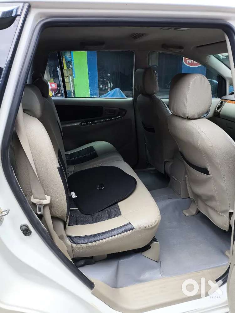 Toyota Innova 2012 Model No Claim No Accident At All. Full Geniune Car