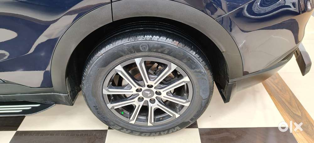 Mahindra Xuv700 2.2 Ax 7 Diesel Mt Luxury Pack Str, 2022, Diesel