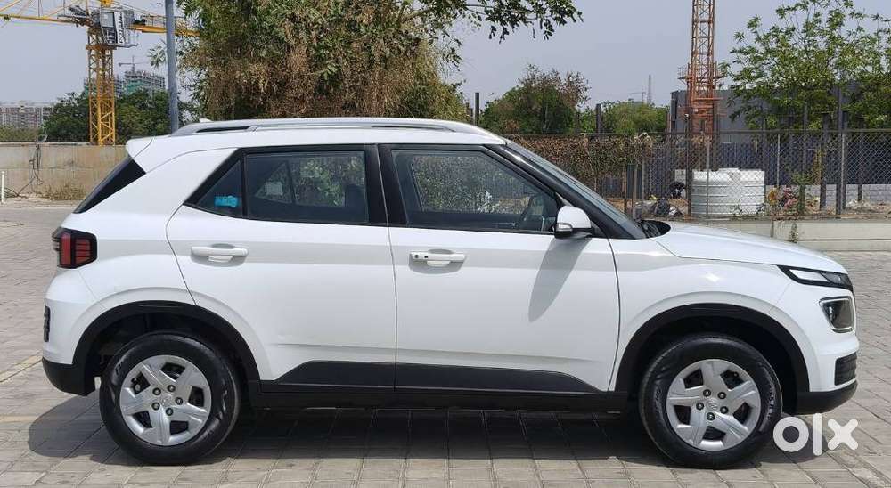 Hyundai Venue Sx, 2023, Petrol