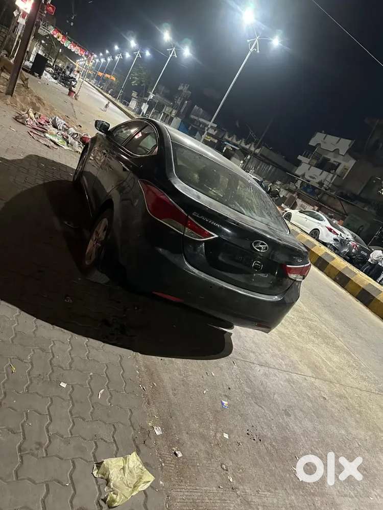 Hyundai Elantra 2013