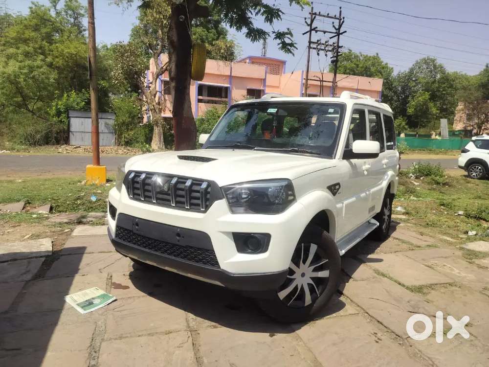 Mahindra Scorpio Classic 2021 Diesel Well Maintained