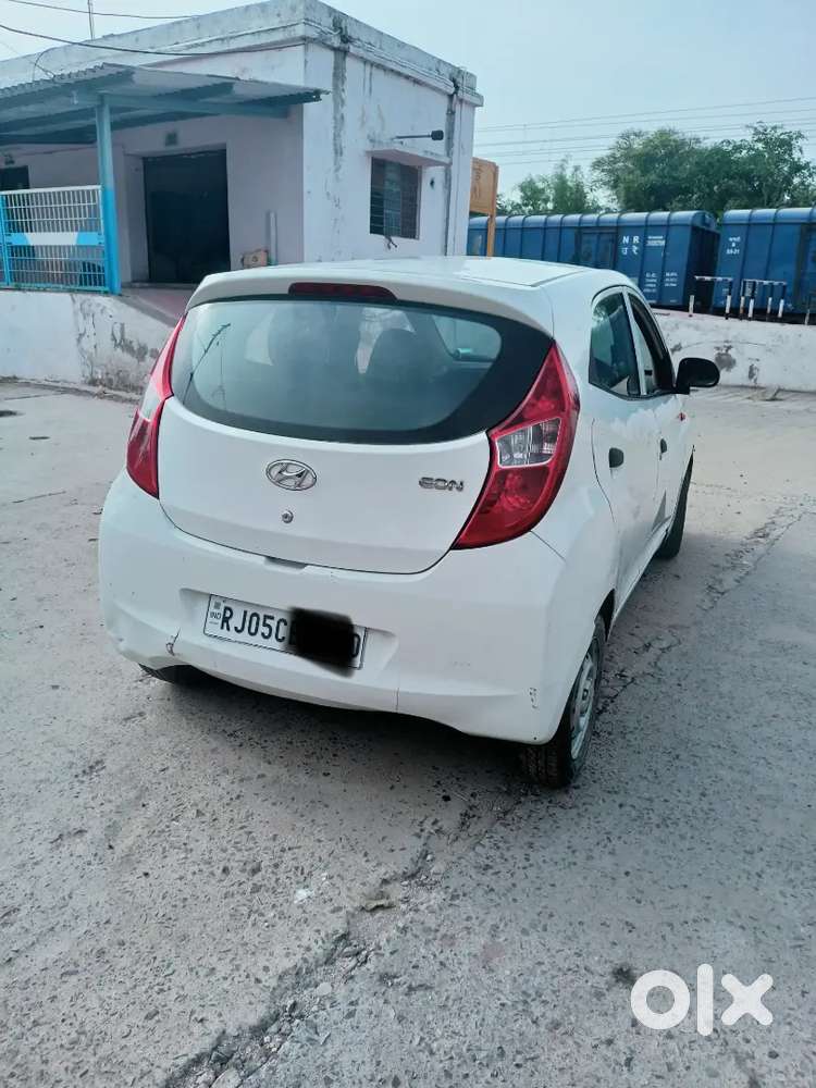 Hyundai Eon 0.8 Era 2017 Petrol Manual Mint Condition