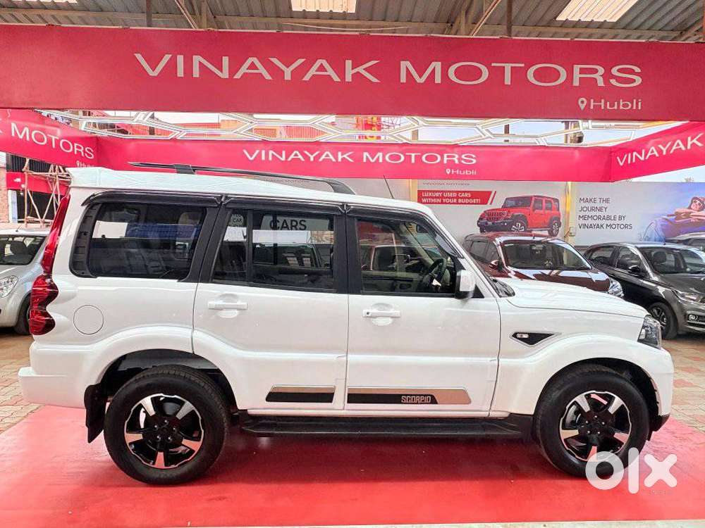 Mahindra Scorpio Classic 2.2 S 11 Mt 7 Str, 2024, Diesel