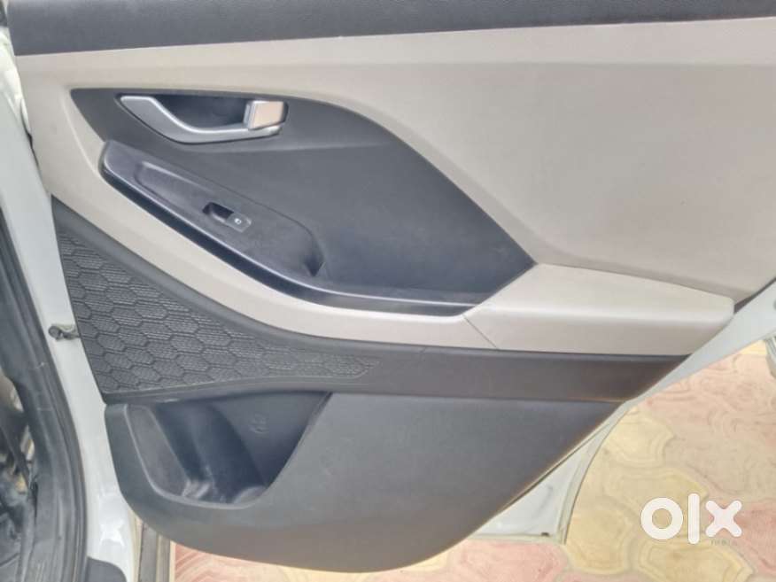 Hyundai Creta Sx Mt, 2022, Petrol