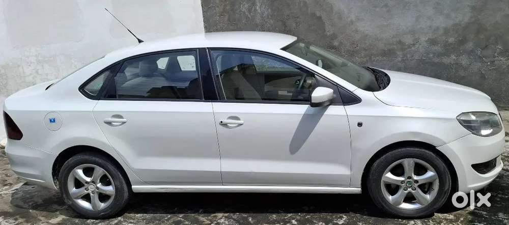 Scoda Rapid Top Modal Car