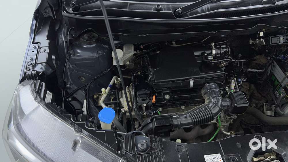 Maruti Suzuki Xl6 1.5 Alpha Plus Mt, 2022, Petrol