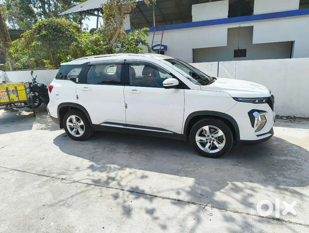 Mg Hector Plus 2021 Petrol 33200 Km Driven