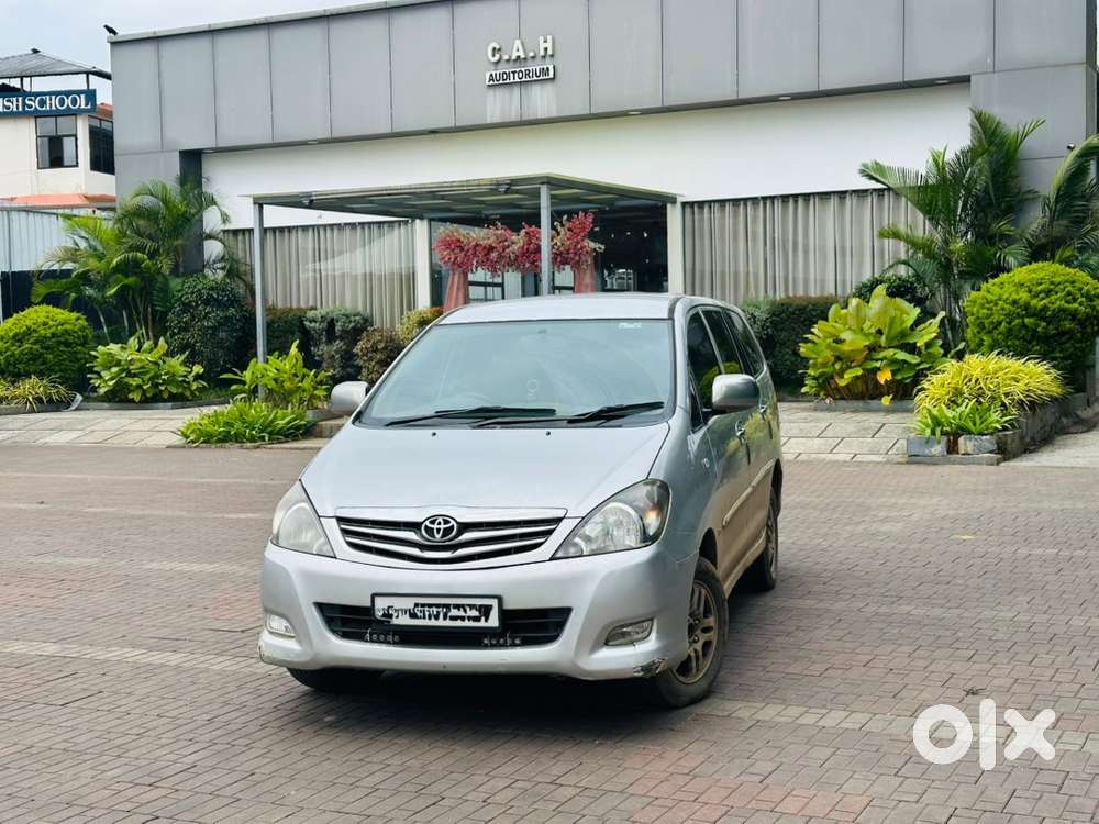 Toyota Innova 2009 Diesel Well Maintained
