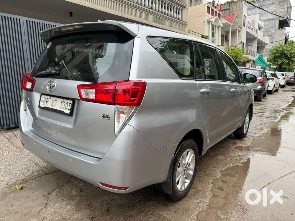 Toyota Innova Crysta 2017 Diesel Well Maintained