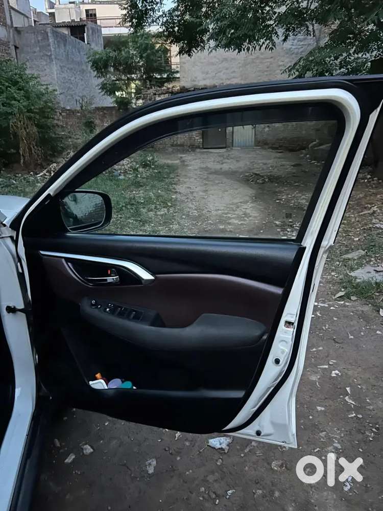 Maruti Suzuki Vitara 1.5 2024