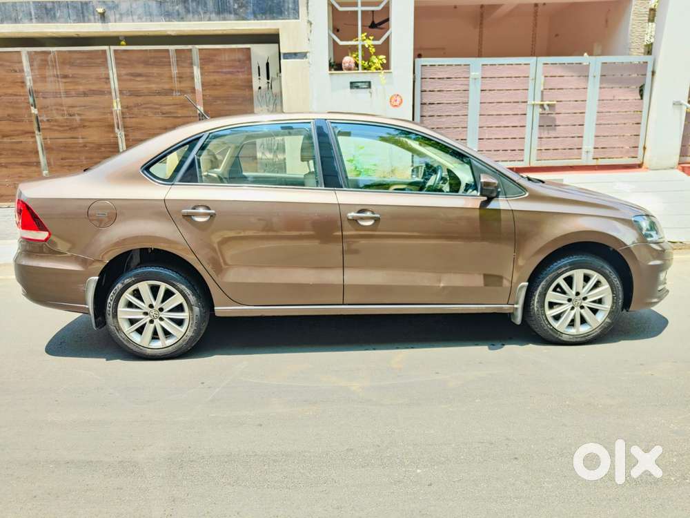 Volkswagen Vento 1.2 Tsi Highline Plus At, 2016, Petrol