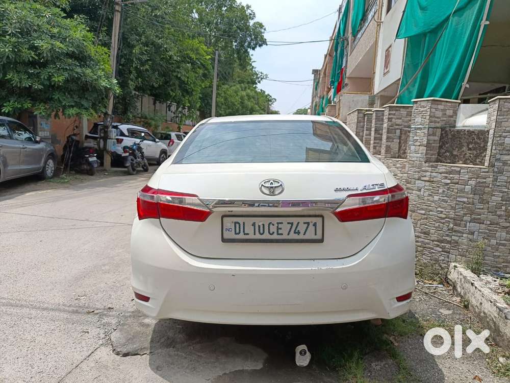 Toyota Corolla Altis 2014