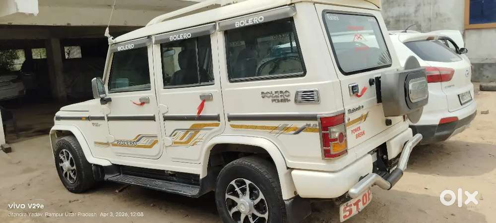 Mahindra Bolero Neo Plus 2017