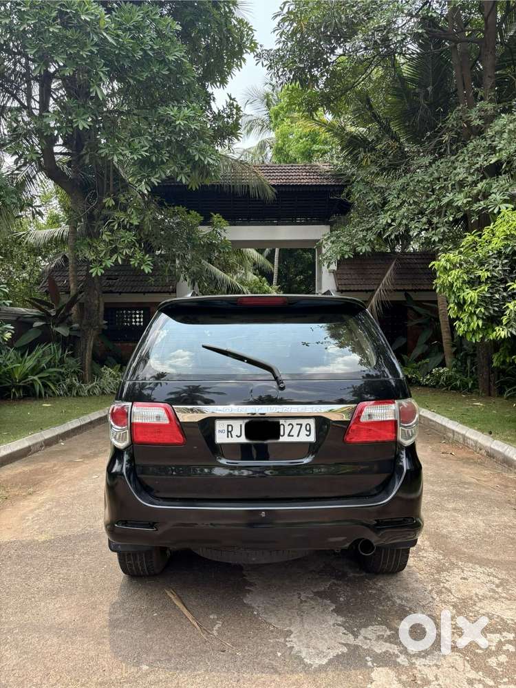 Toyota Fortuner [2009-2012] 3.0 4x4 Mt, 2010, Diesel