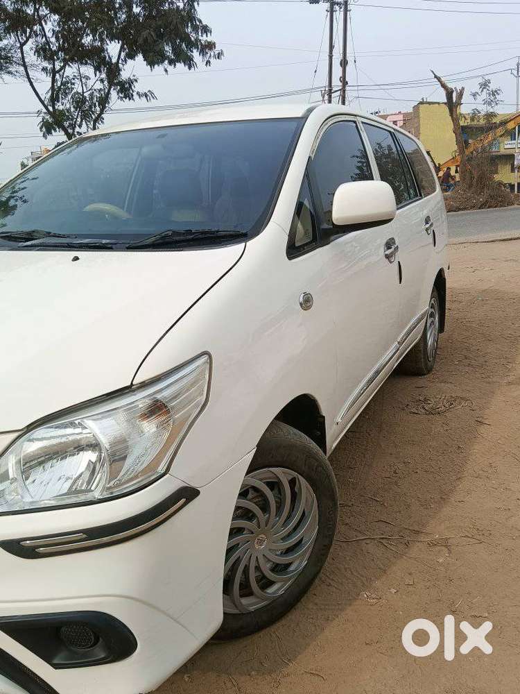 Toyota Innova 2.0 Gx 8 Seater, 2016, Diesel