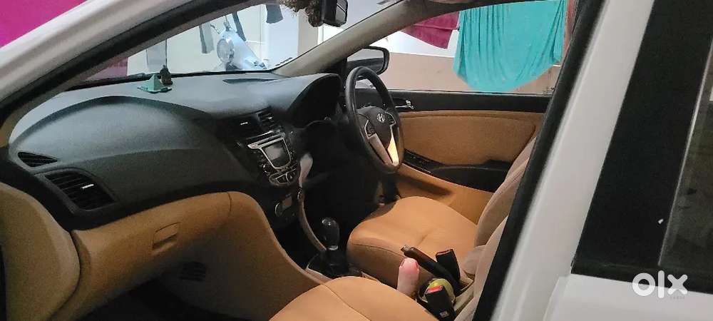 With Automatic Sunroof