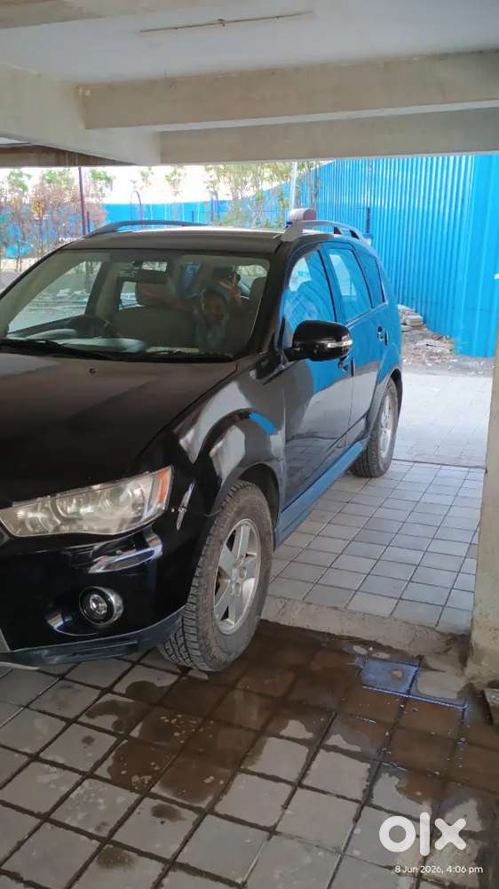 Mitsubishi Outlander 2010 Cng & Hybrids 145869 Km Driven