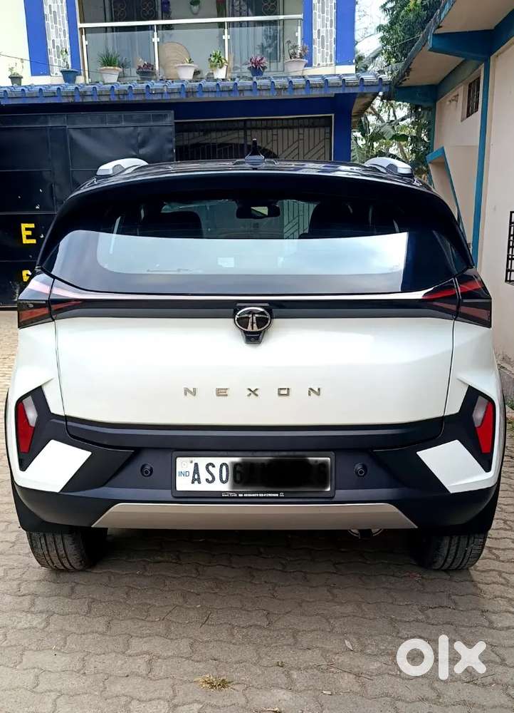Tata Nexon 2024 Petrol Automatic