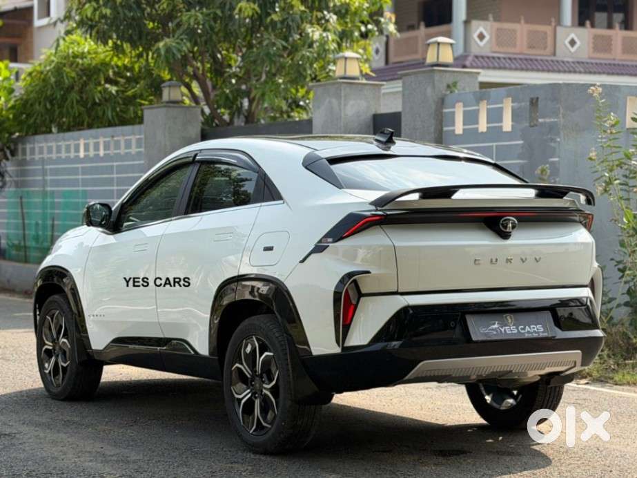 Tata Curvv Accom + A Dmt, 2025, Petrol