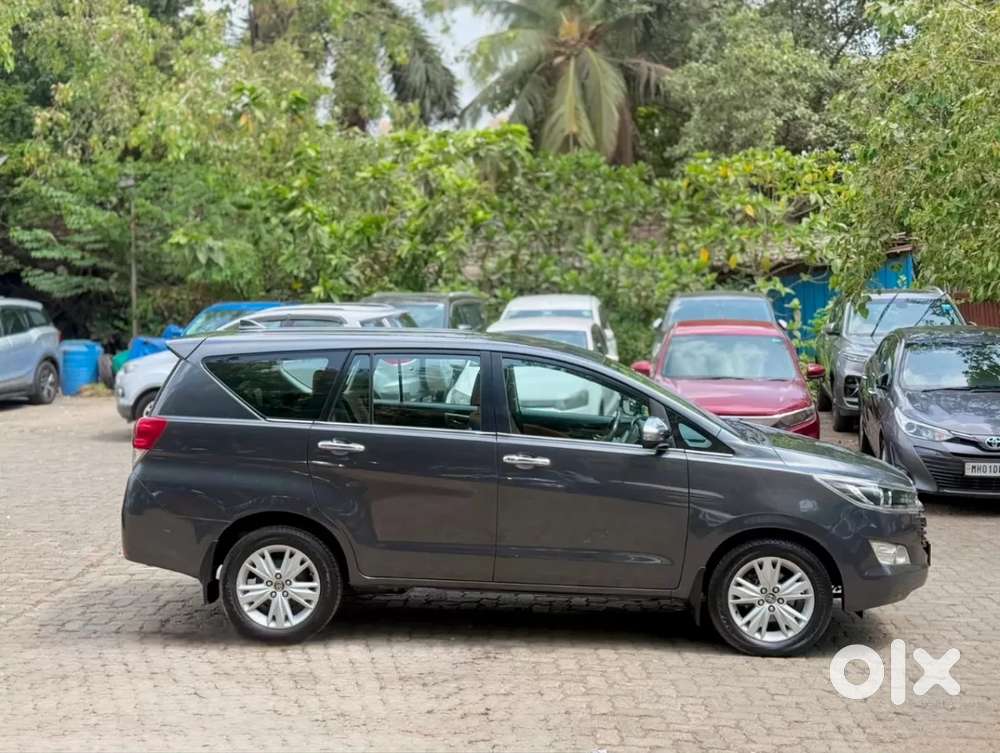 Toyota Innova Crysta 2.8 Zx At 7 Seater, 2018, Diesel