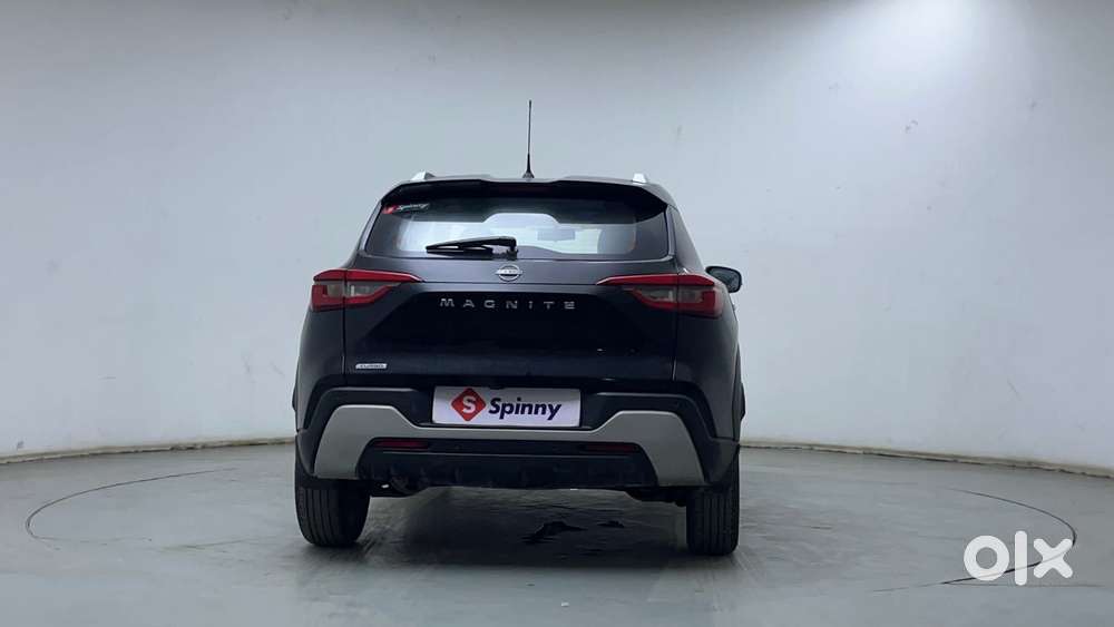 Nissan Magnite 1.0 Xv Turbo Cvt, 2021, Petrol