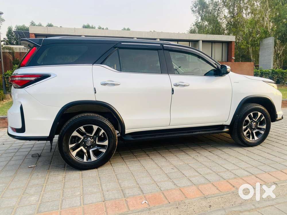Toyota Fortuner Legender 4x2 At 2.8, 2023, Diesel