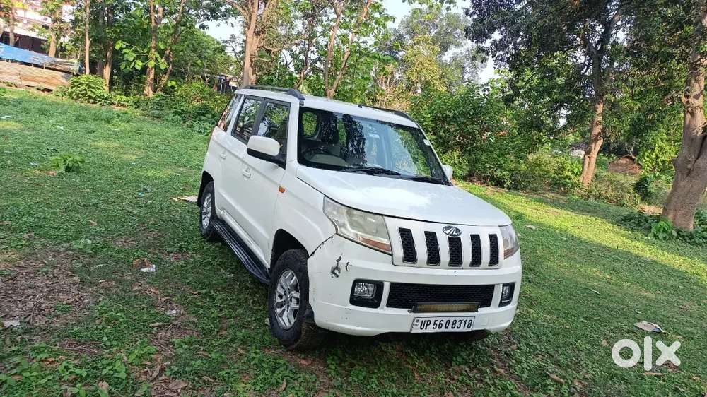 Mahindra Tuv 300 2015 Diesel Well Maintained