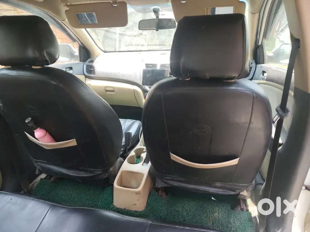 Hyundai Verna 2012