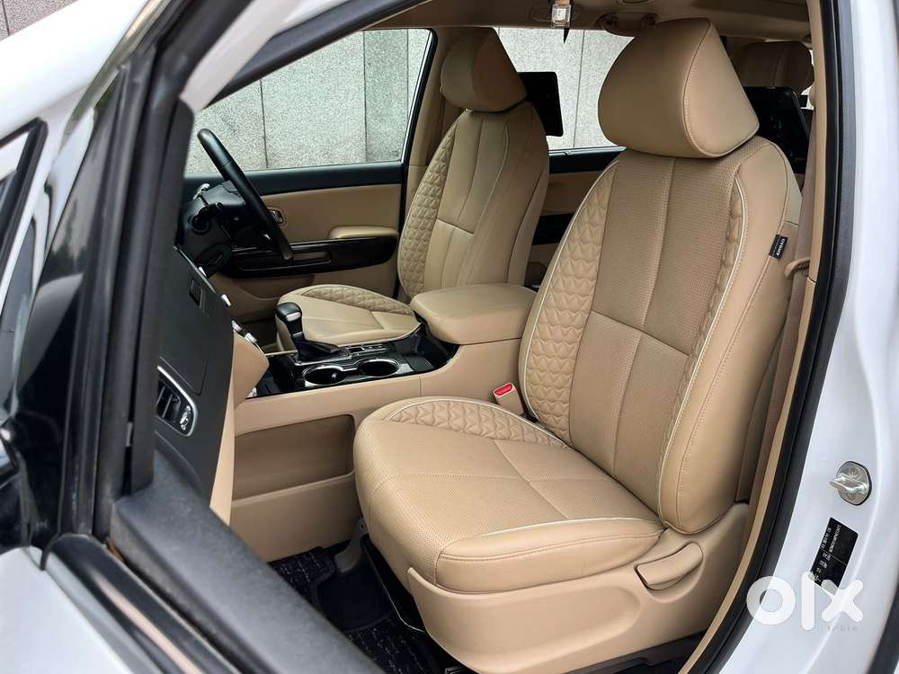 Kia Carnival Limousine Plus 7 Str, 2023, Diesel