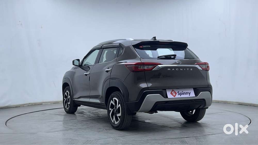 Nissan Magnite 1.0 Xv Executive, 2022, Petrol